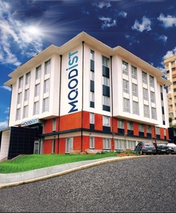 MOODIST HOSPITAL