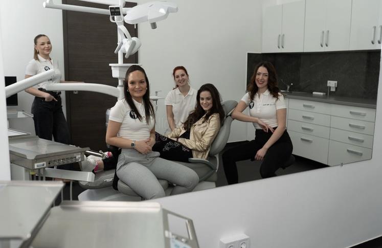 Dental Examination - Fulop Clinic