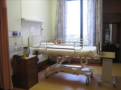 Single room - Gleneagles Intan Medical Centre
