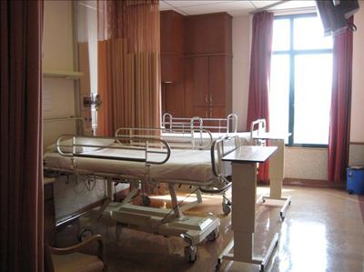 Two bedded room - Gleneagles Intan Medical Centre
